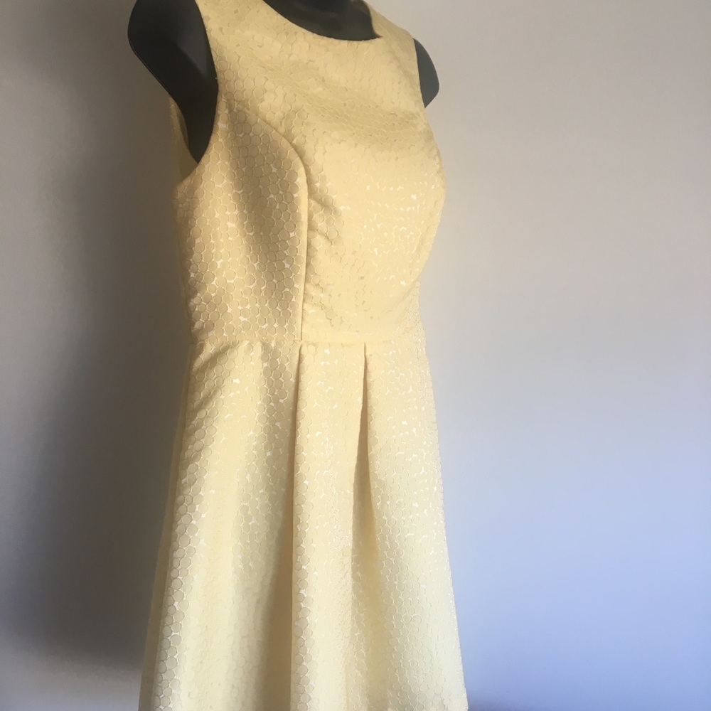 Yellow dress